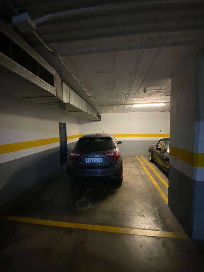 Acogedor Piso Con Parking Santa Justa Apartment Seville Exterior photo